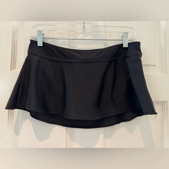 Kona Sol Swim Skirtini - Solid Black Size M - EUC! - Picture 4 of 11